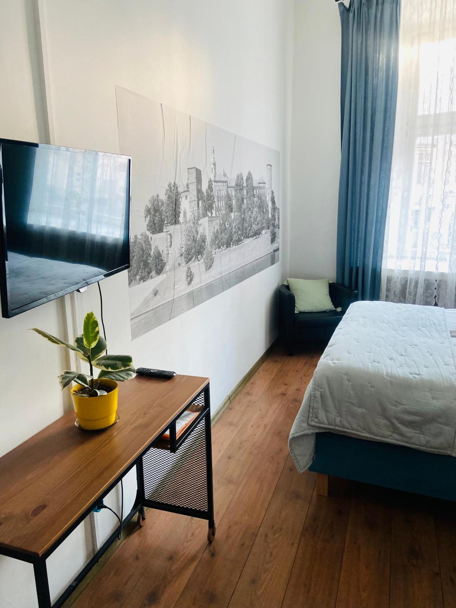 Krakow Apartments & Rooms Екстериор снимка