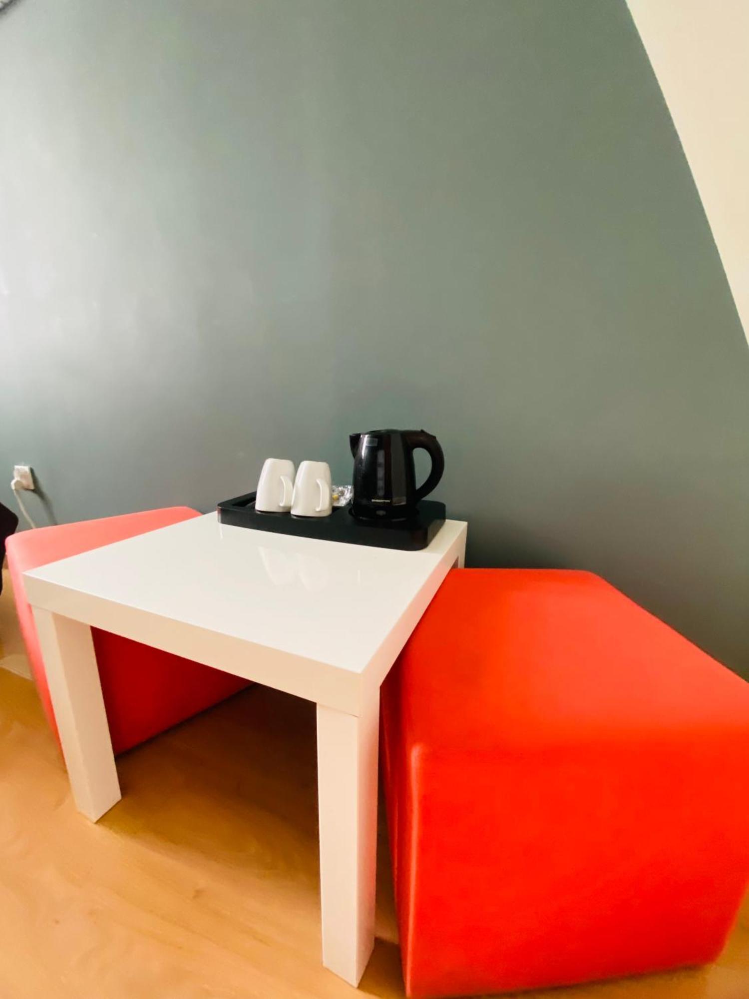 Krakow Apartments & Rooms Екстериор снимка