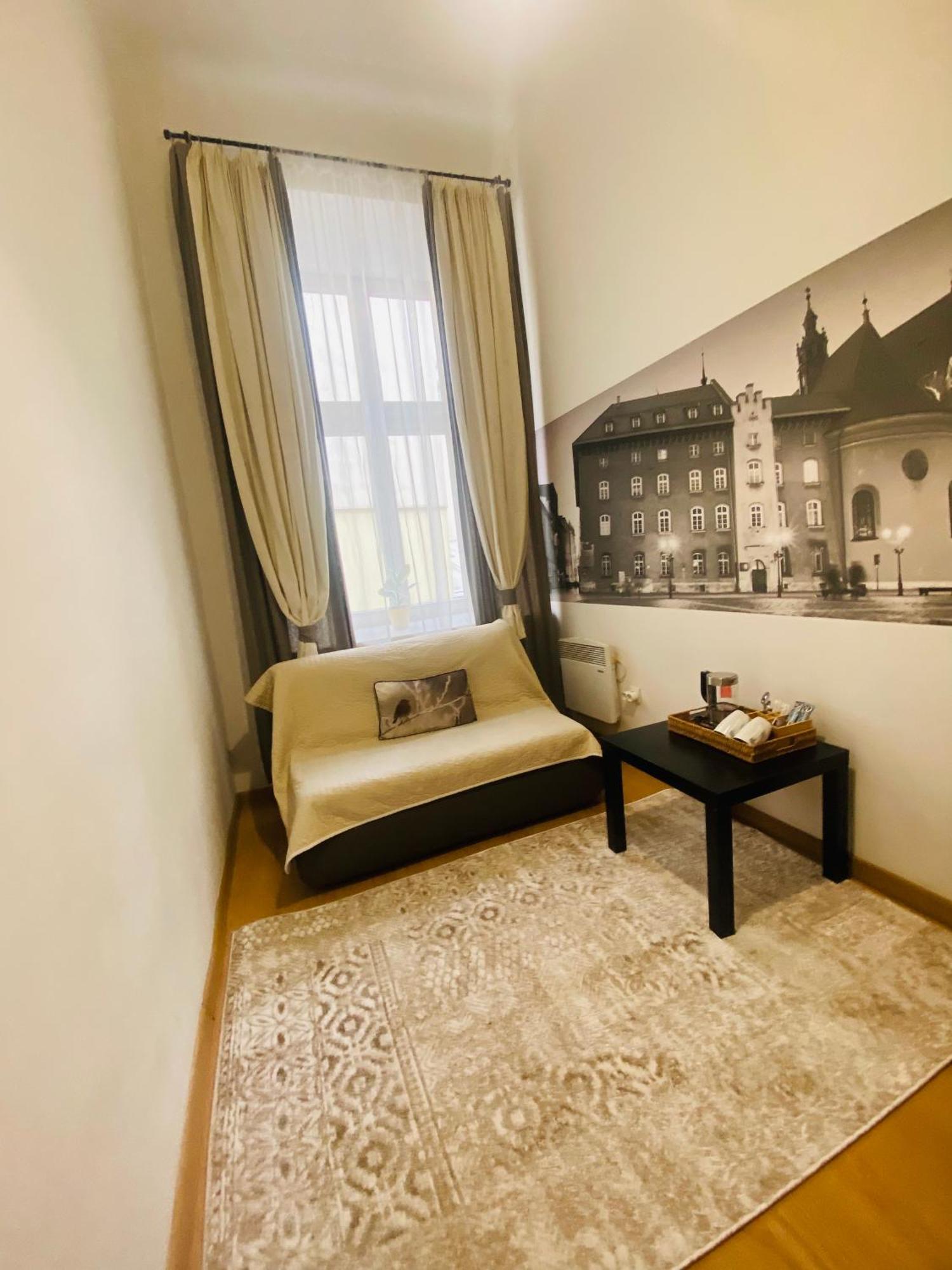 Krakow Apartments & Rooms Екстериор снимка