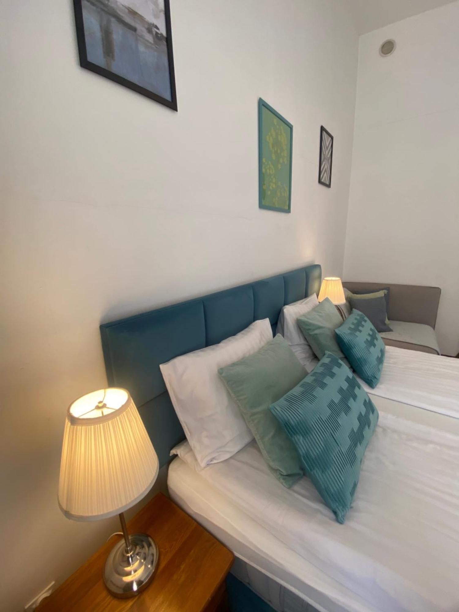 Krakow Apartments & Rooms Екстериор снимка
