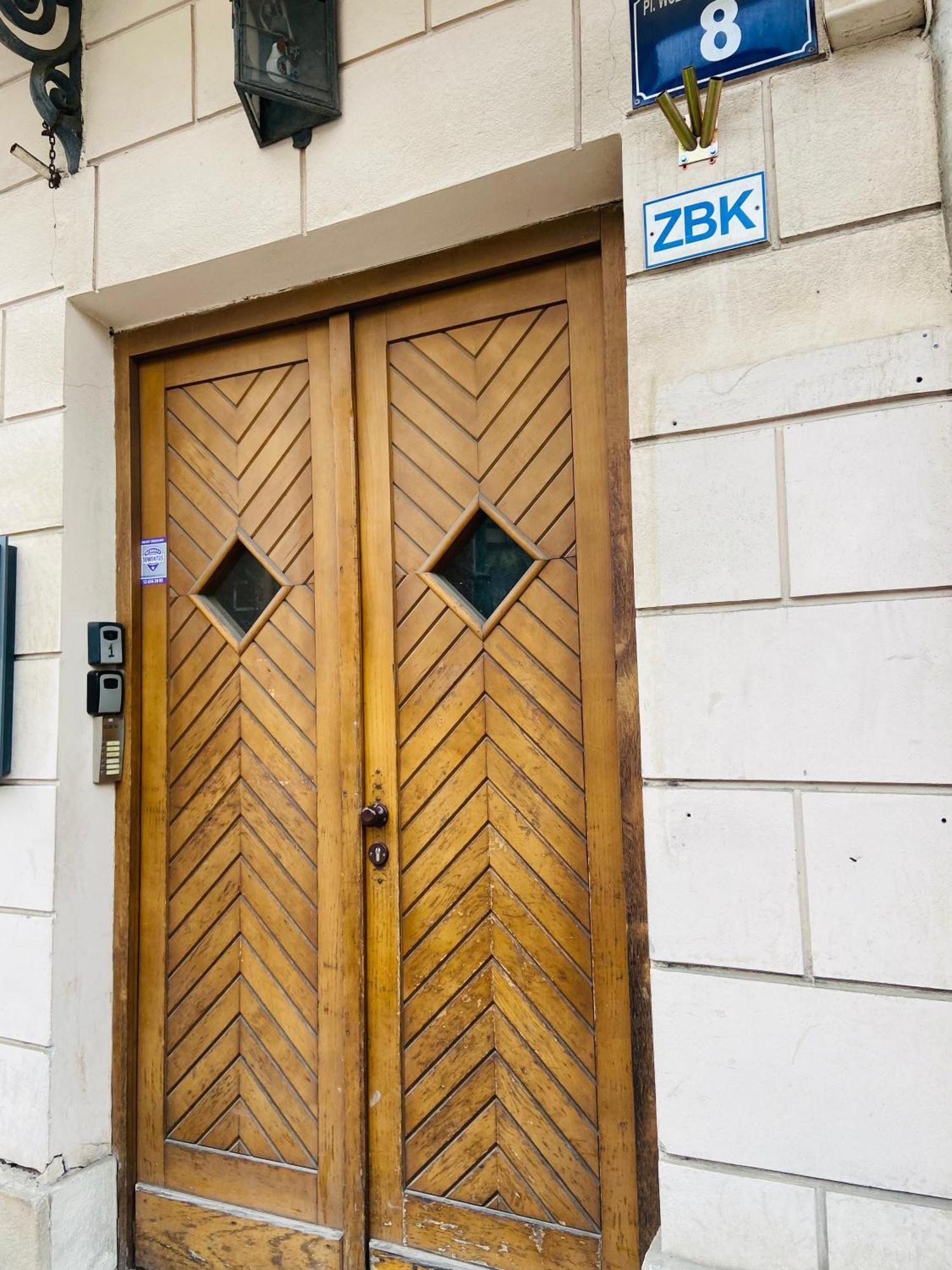 Krakow Apartments & Rooms Екстериор снимка
